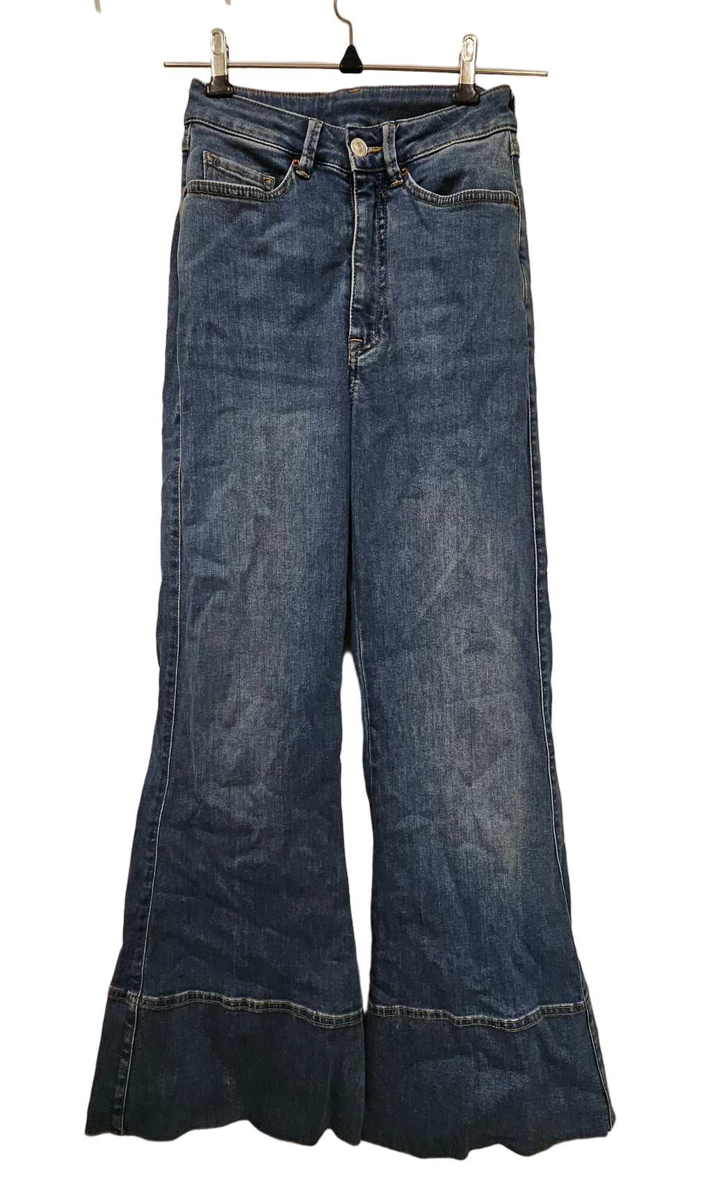 Vida utställda jeans Bianca