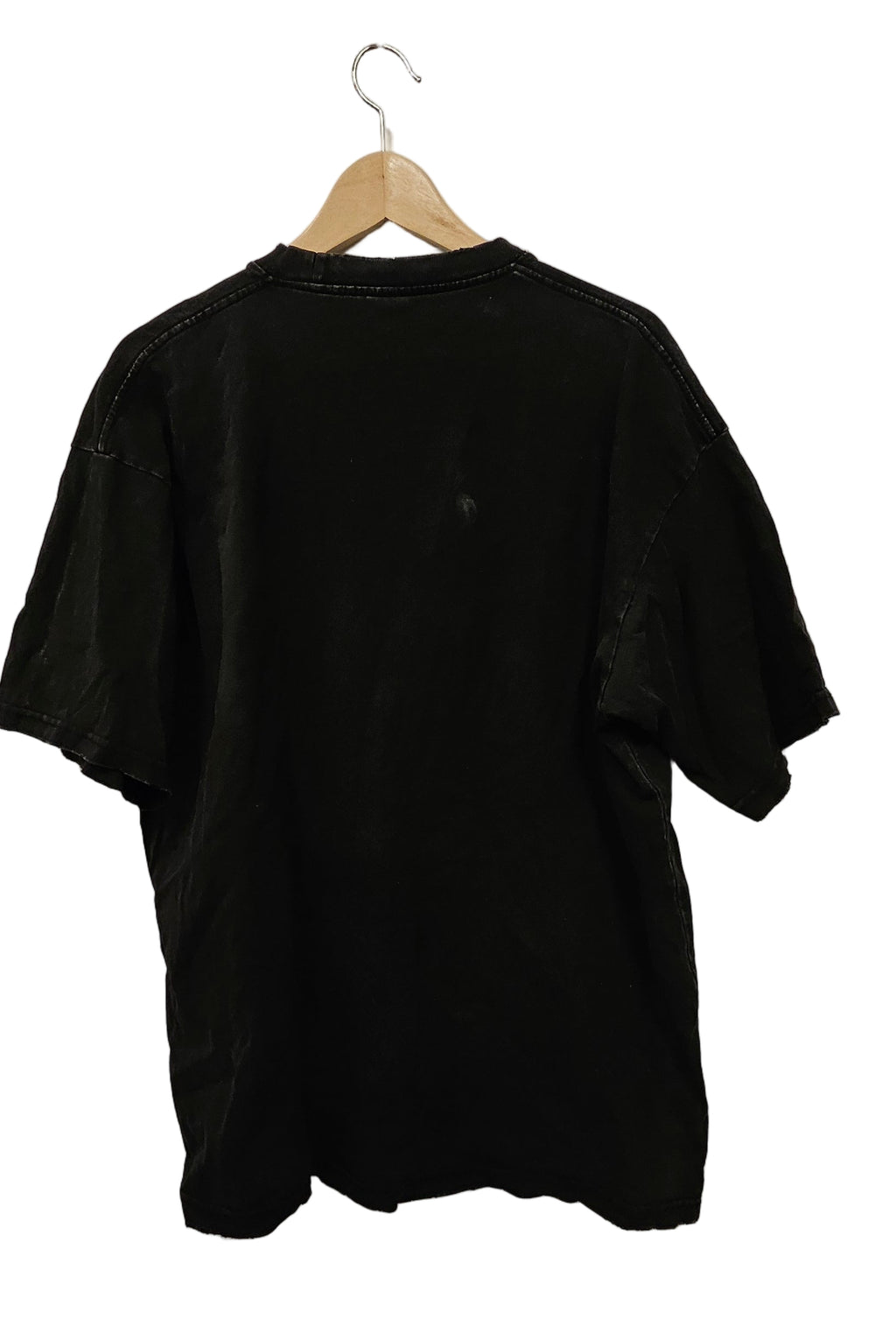 T-shirt Naruto med sliten look