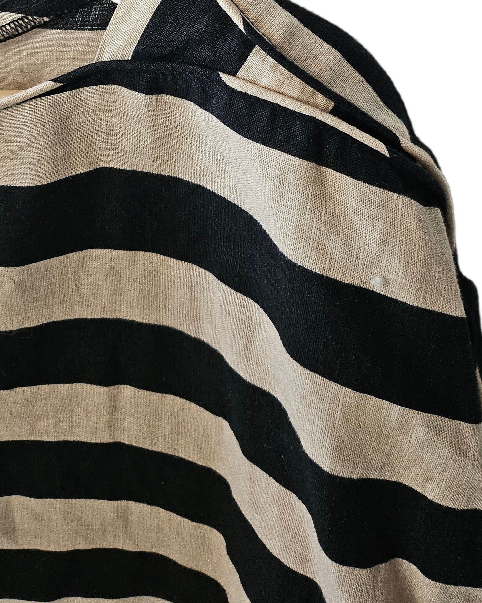 Kortärmad tröja av linne