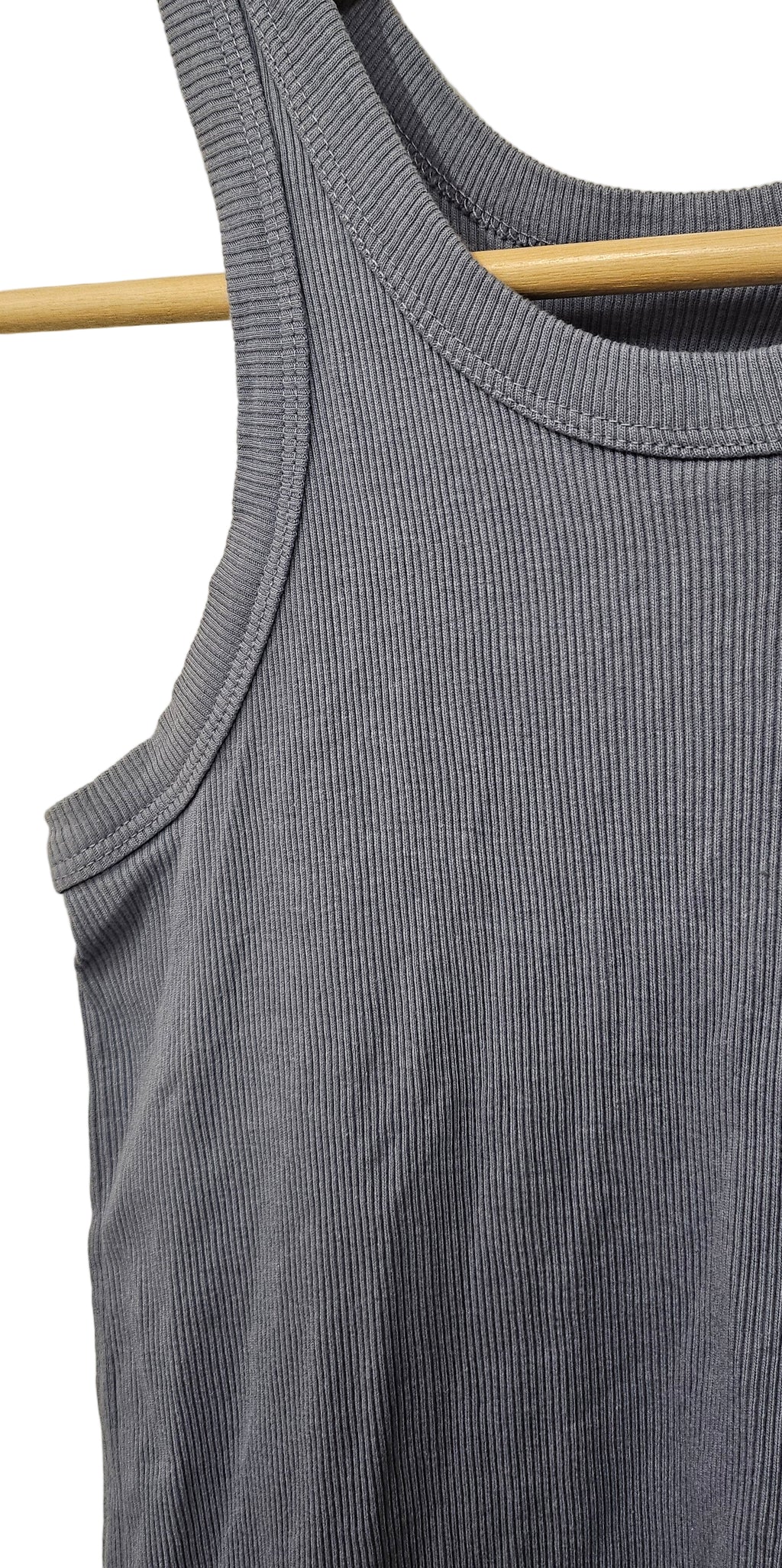 Klänning i ribbstickad trikå