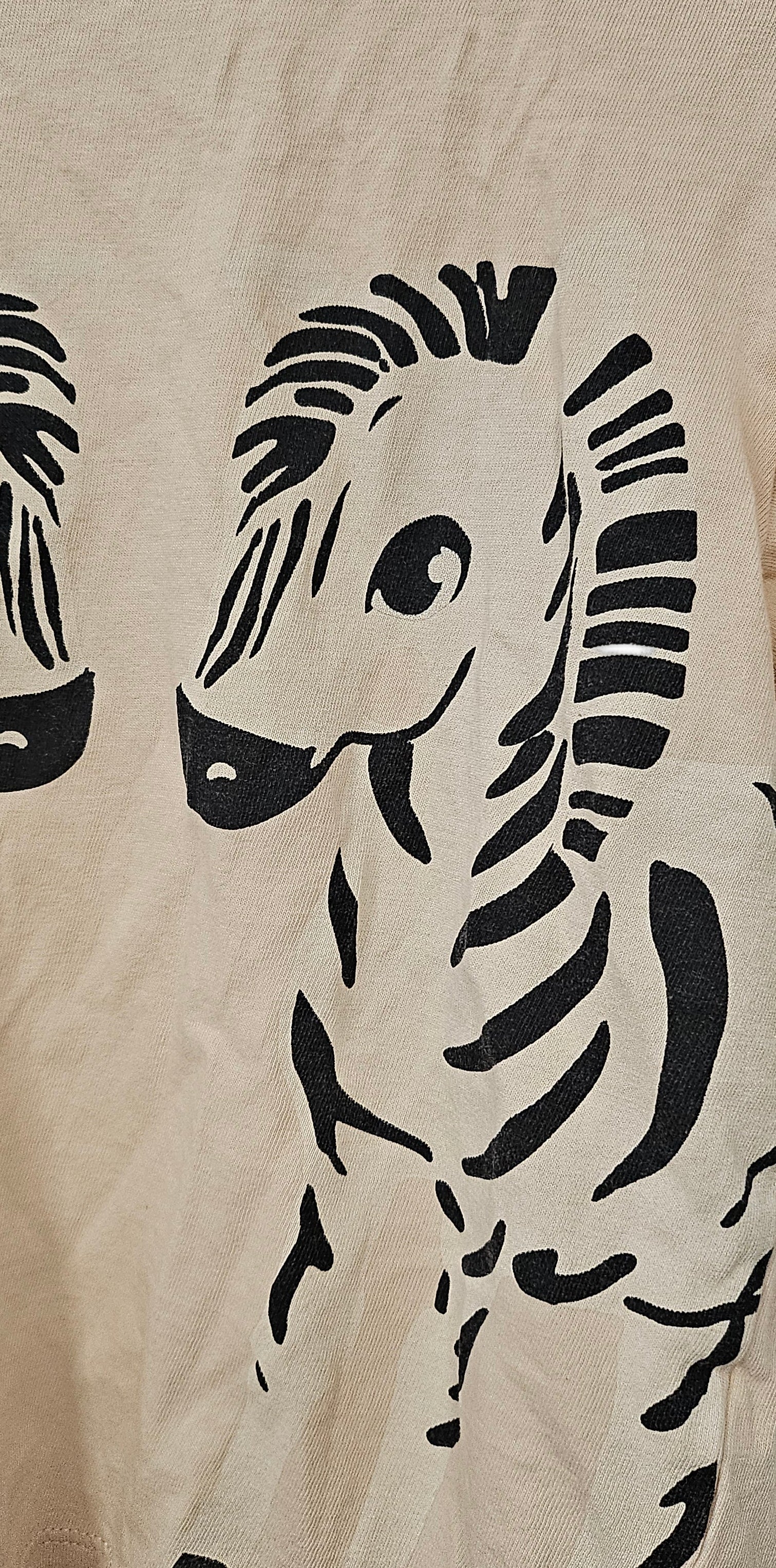 T-shirt med volangärm